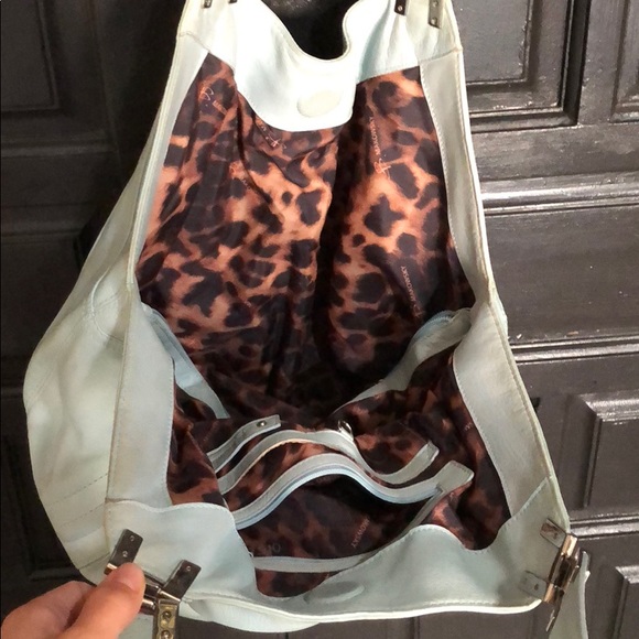 B. Makowsky Bag In baby light blue - Picture 6 of 7